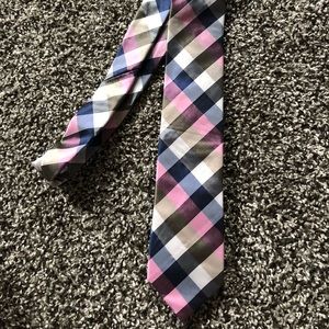 Plaid multicolored tie